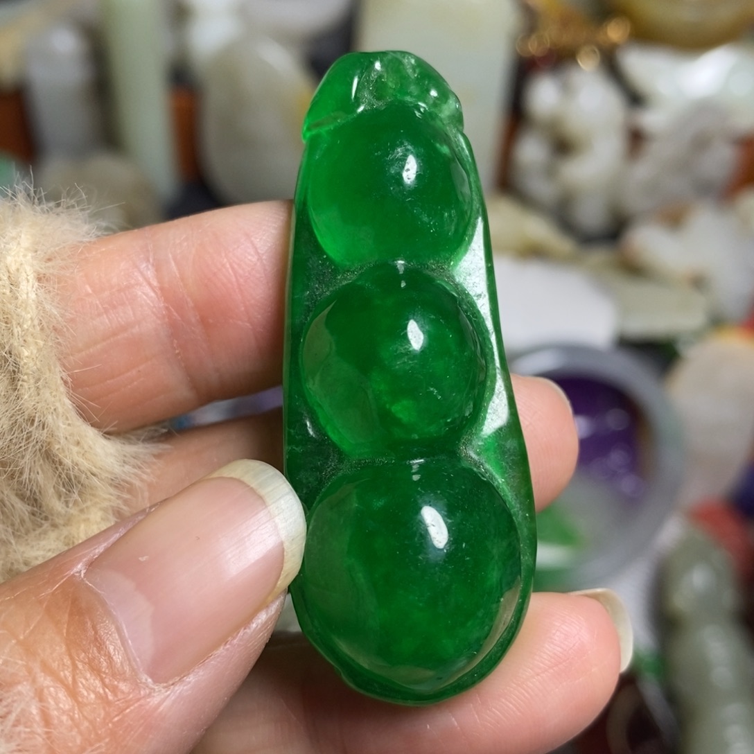 和田玉（糖玉）未镶嵌颈饰