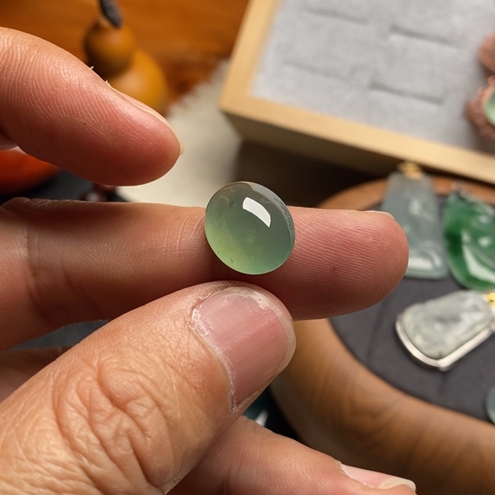 翡翠裸石冰底蓝晴戒面15.7×12.6×7.3