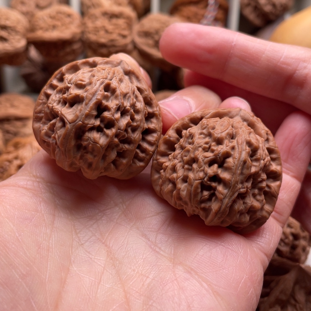 王***炸文玩核桃吊坠37全品白狮子