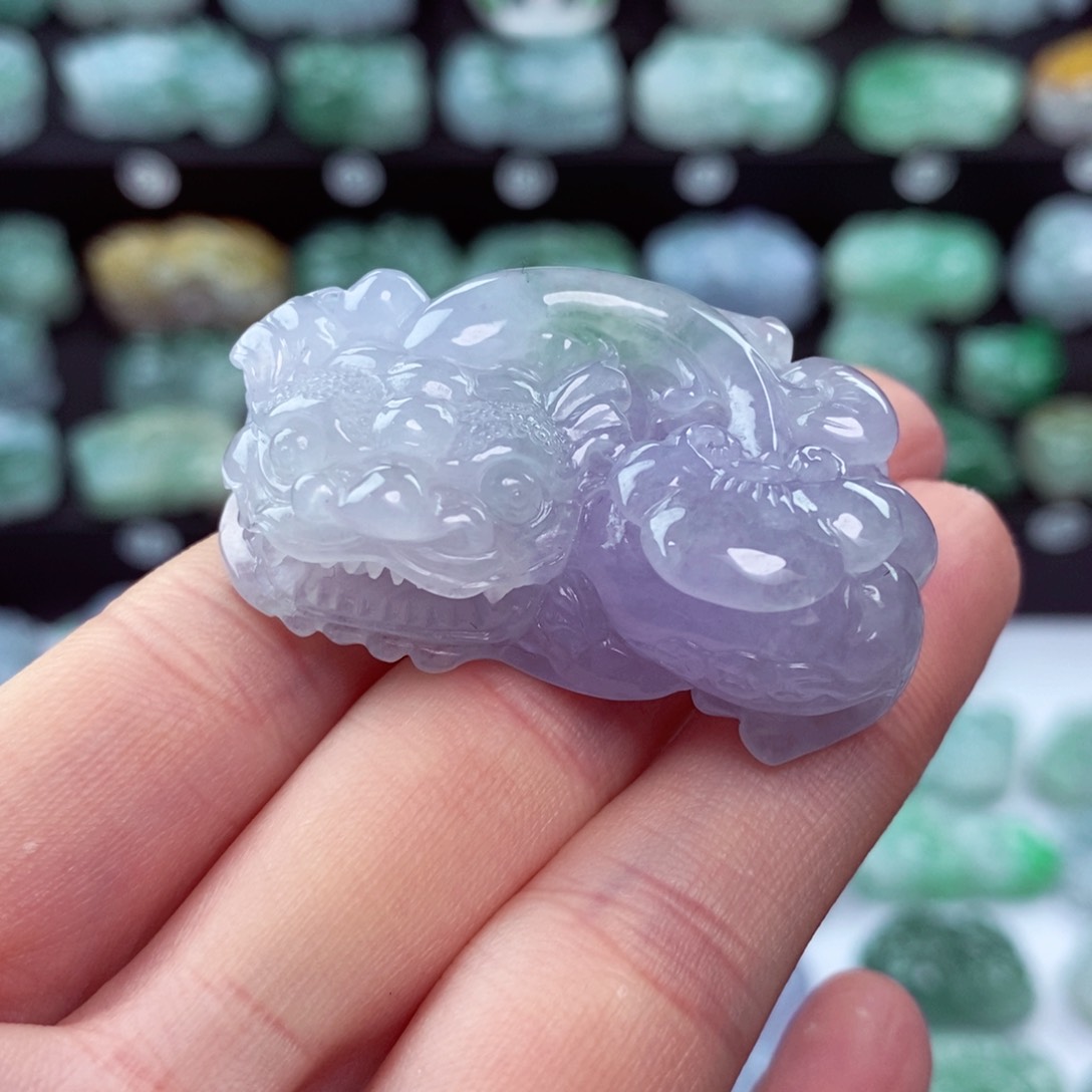 翡翠颈饰未镶嵌天然