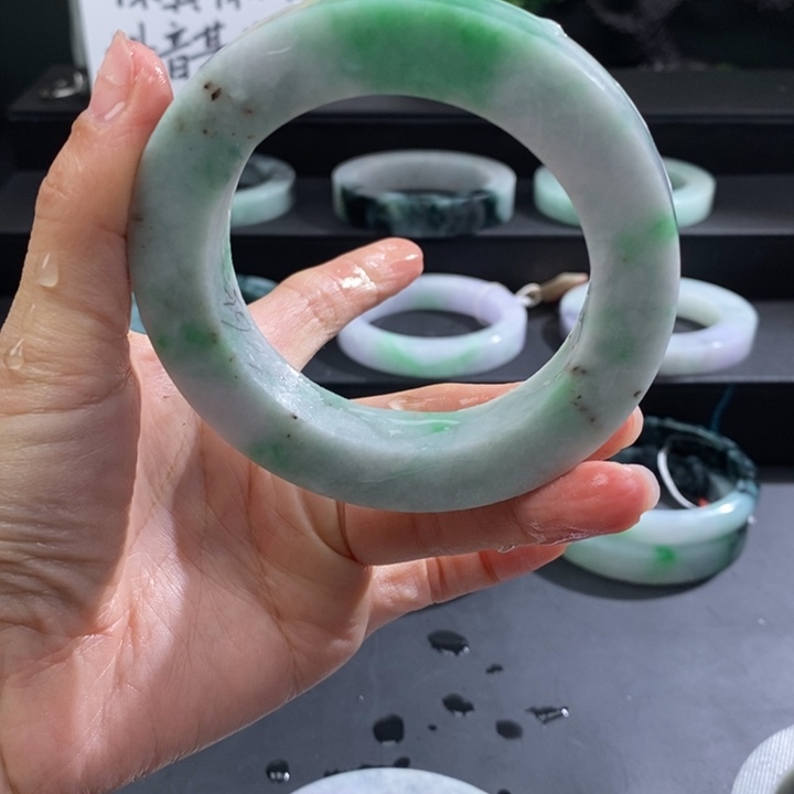 定制翡翠天然翡翠手镯A货未镶嵌