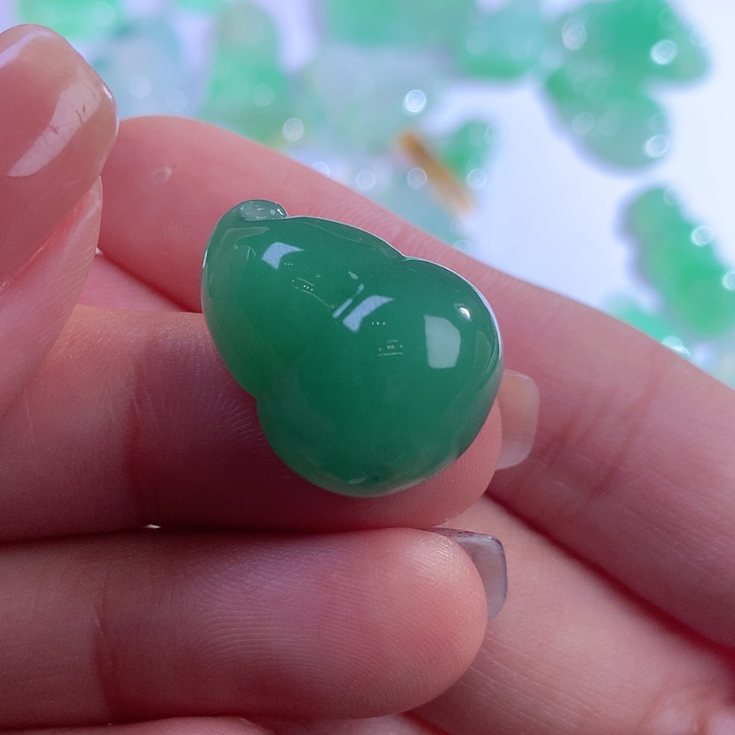 【闪购商品】翡翠颈饰未镶嵌缅甸翡翠