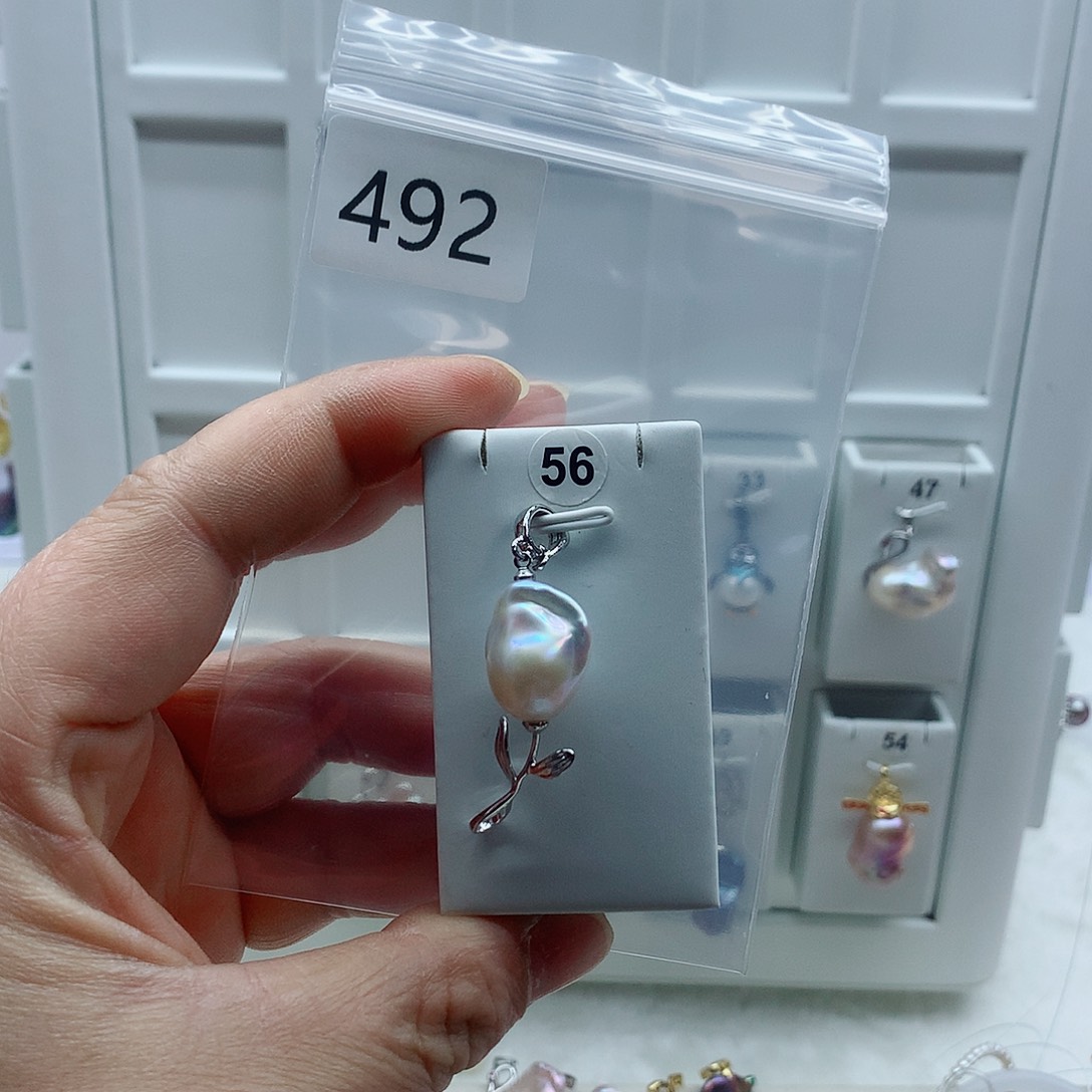 淡水珍珠吊坠(不含链)合金