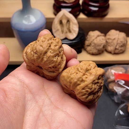 核桃35蛤蟆头小手捻