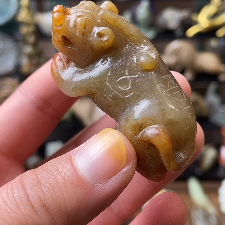 和田玉（糖玉）未镶嵌颈饰