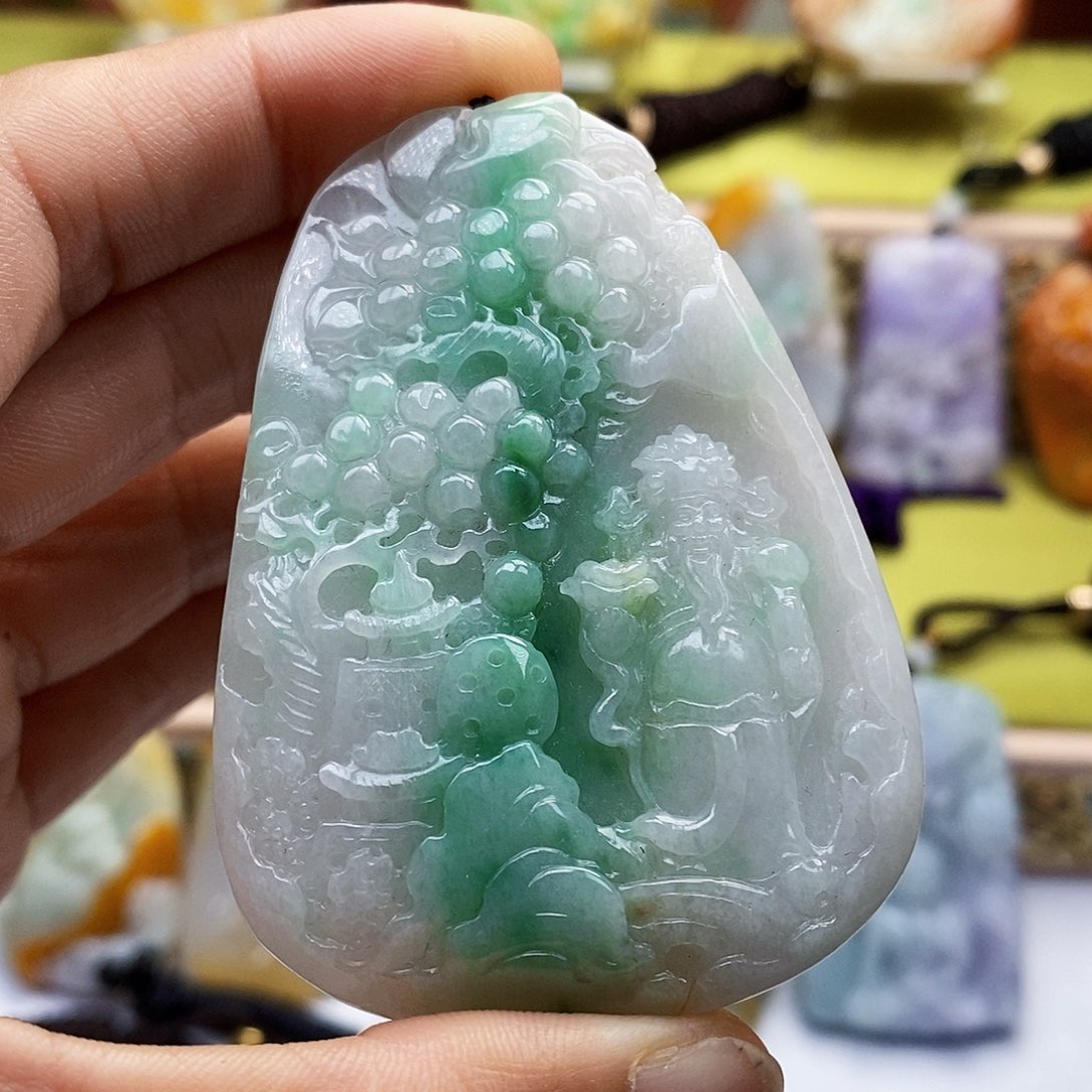 颈饰未镶嵌翡翠翡翠A货一物一证