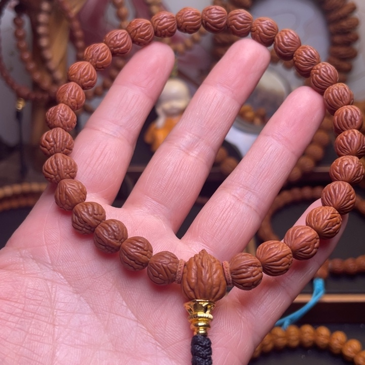 K***h桃核吊坠龙文桃核