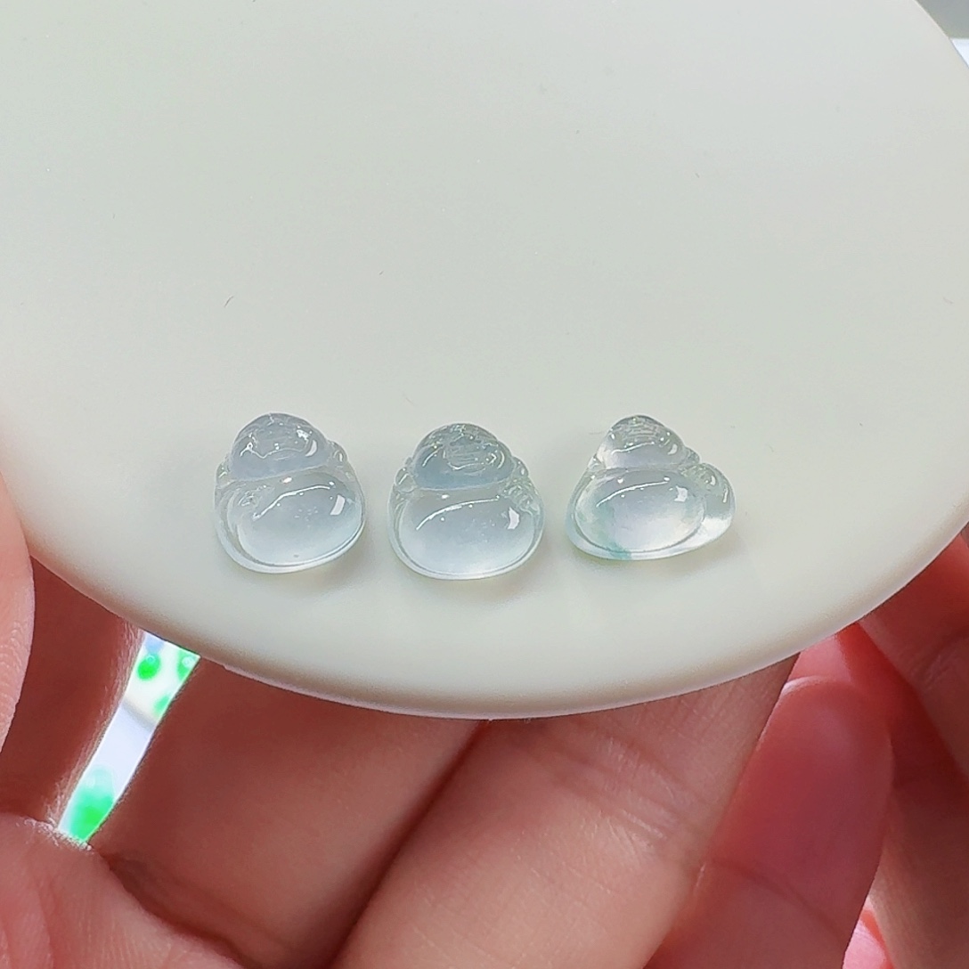 翡翠颈饰未镶嵌多样性发其一