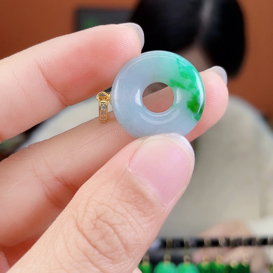 翡翠未镶嵌耳饰饰品