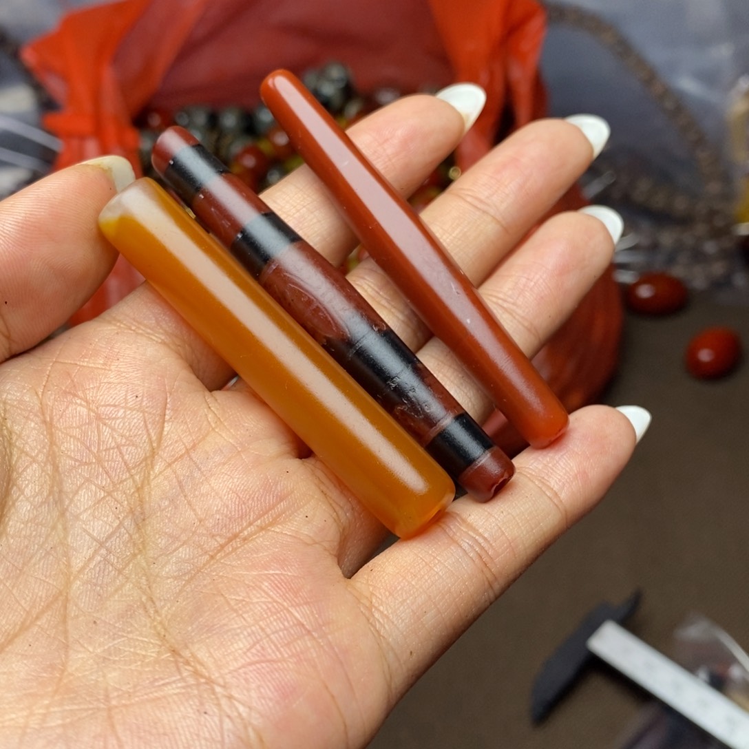 未镶嵌颈饰玛瑙/玉髓