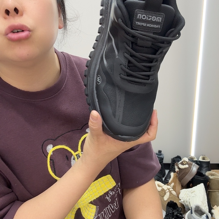 Y***m528黑男鞋4111111111