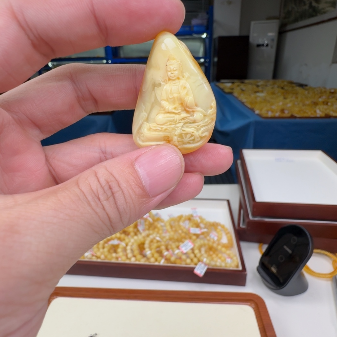 琥珀未镶嵌手链蜜蜡手串