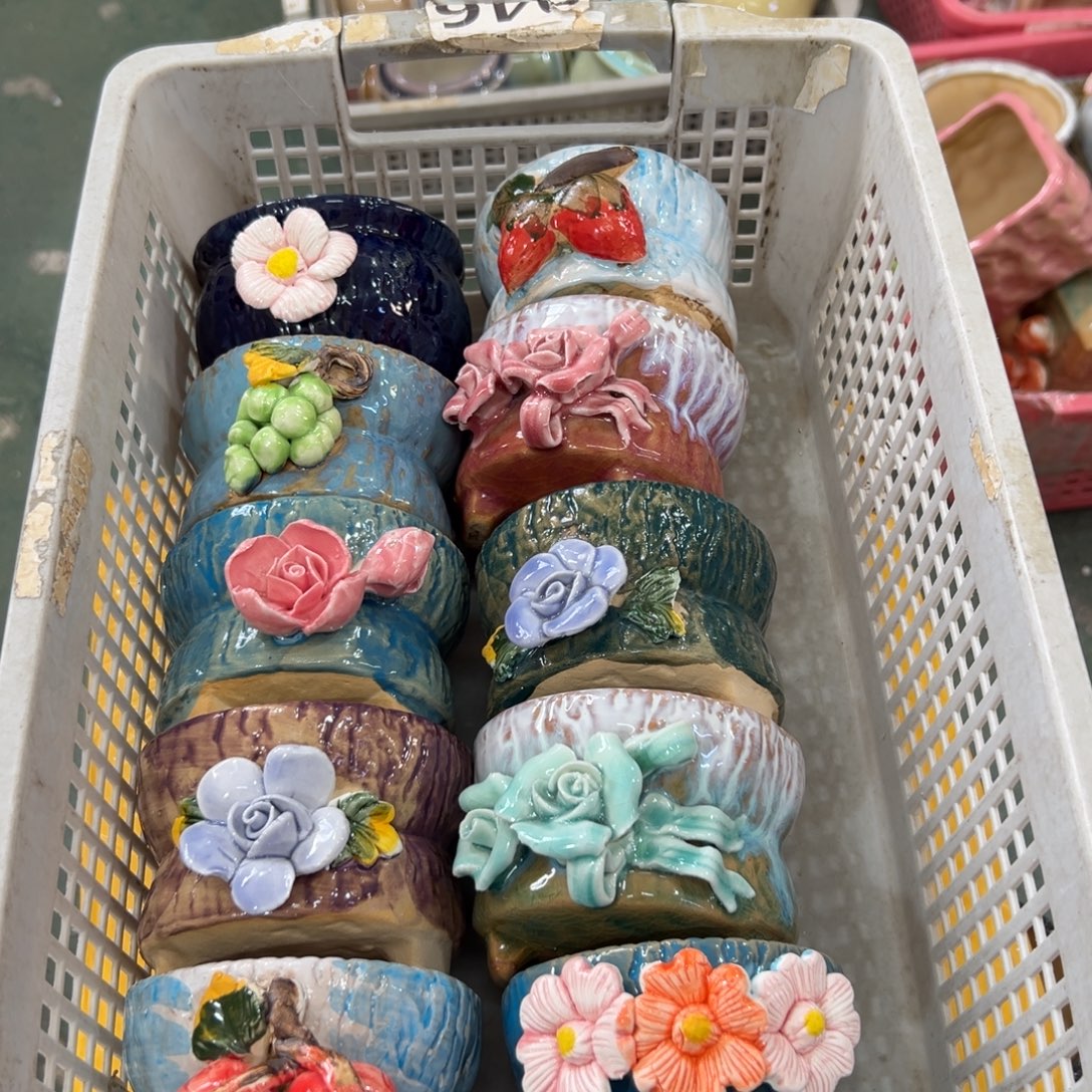 2841 花盆拍满20元发货退款拉黑