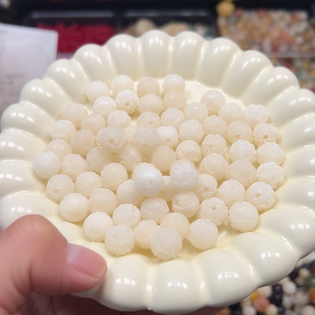 菩提根/象牙果手串20颗白色步步生莲12尺寸