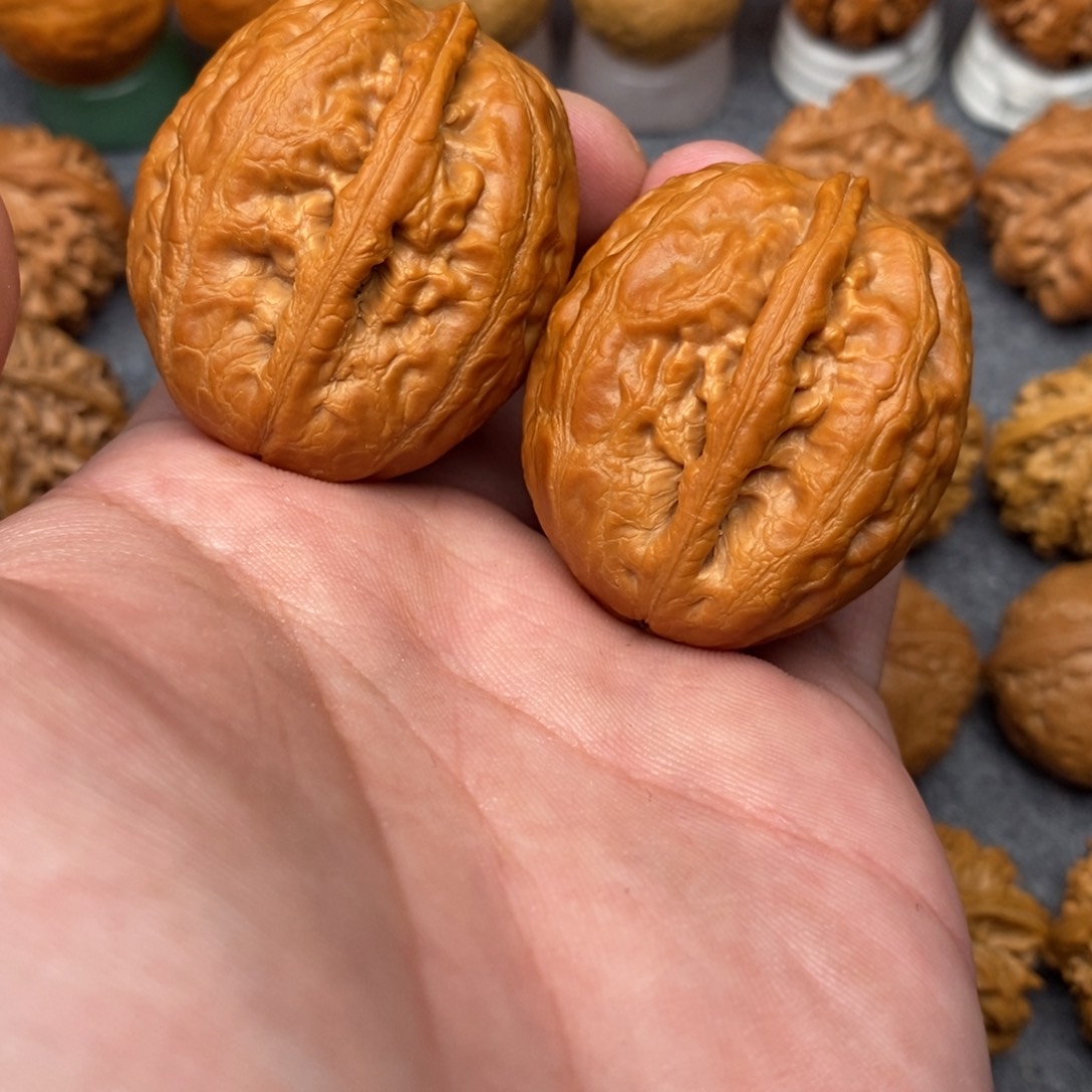 文玩核桃把件白菜