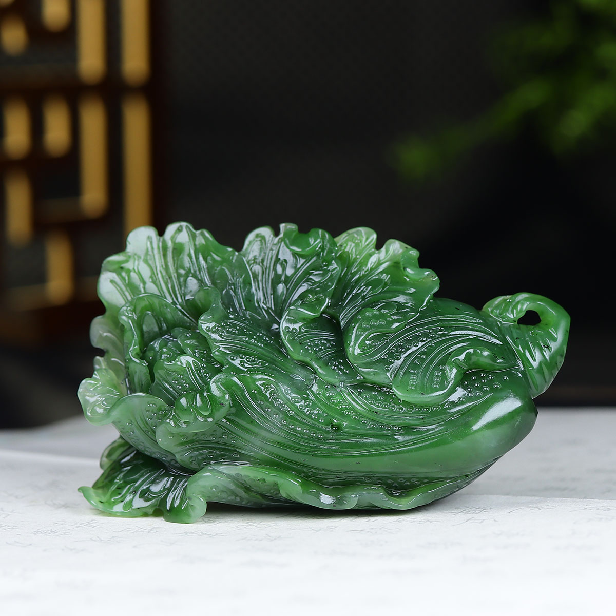 123104和田玉碧玉白菜把件