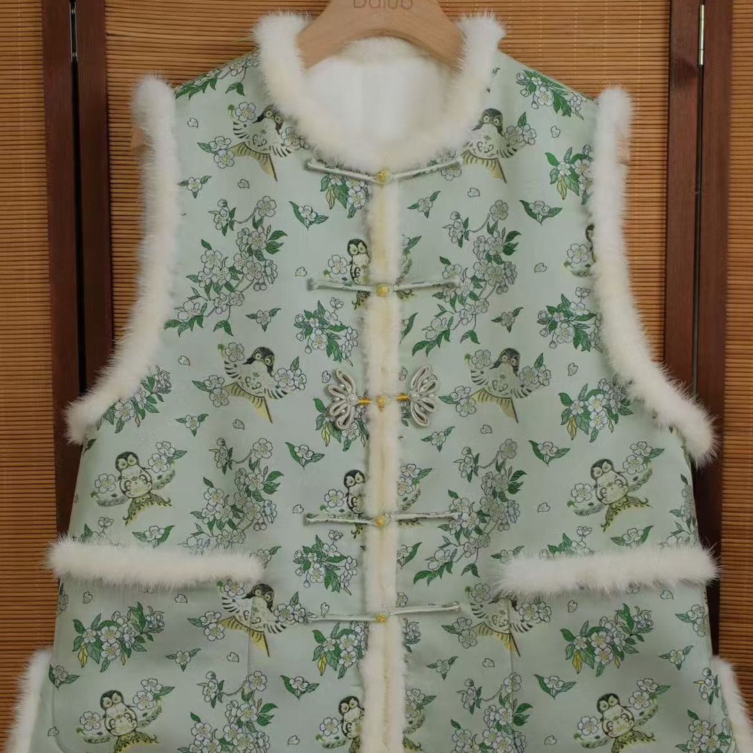 高定三马瑞羽含香宋锦水貂毛对襟口袋款百搭气质毛毛马甲带钢印