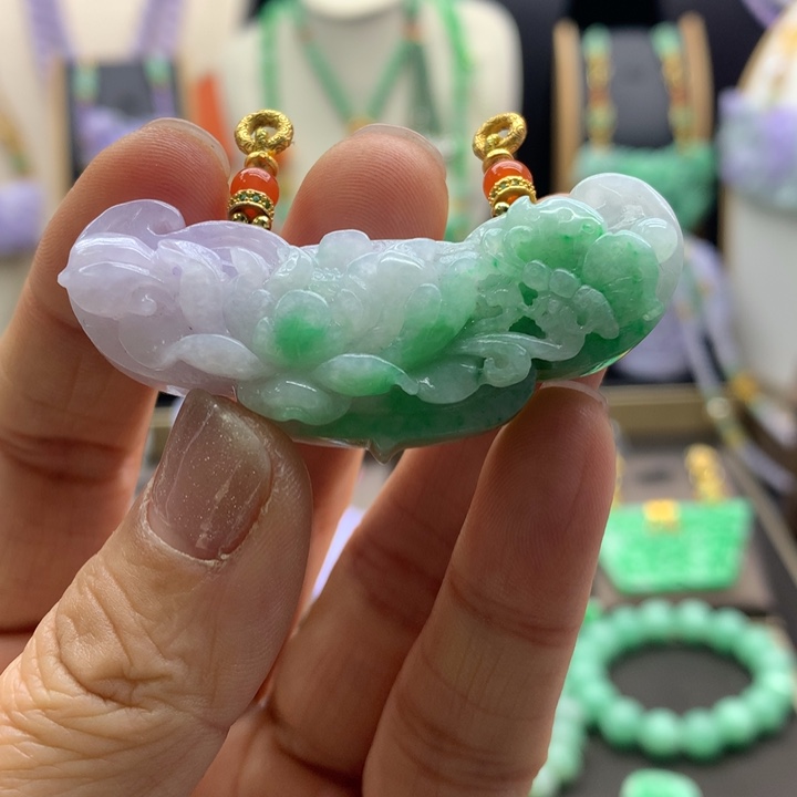 翡翠吊坠(不含链)未镶嵌