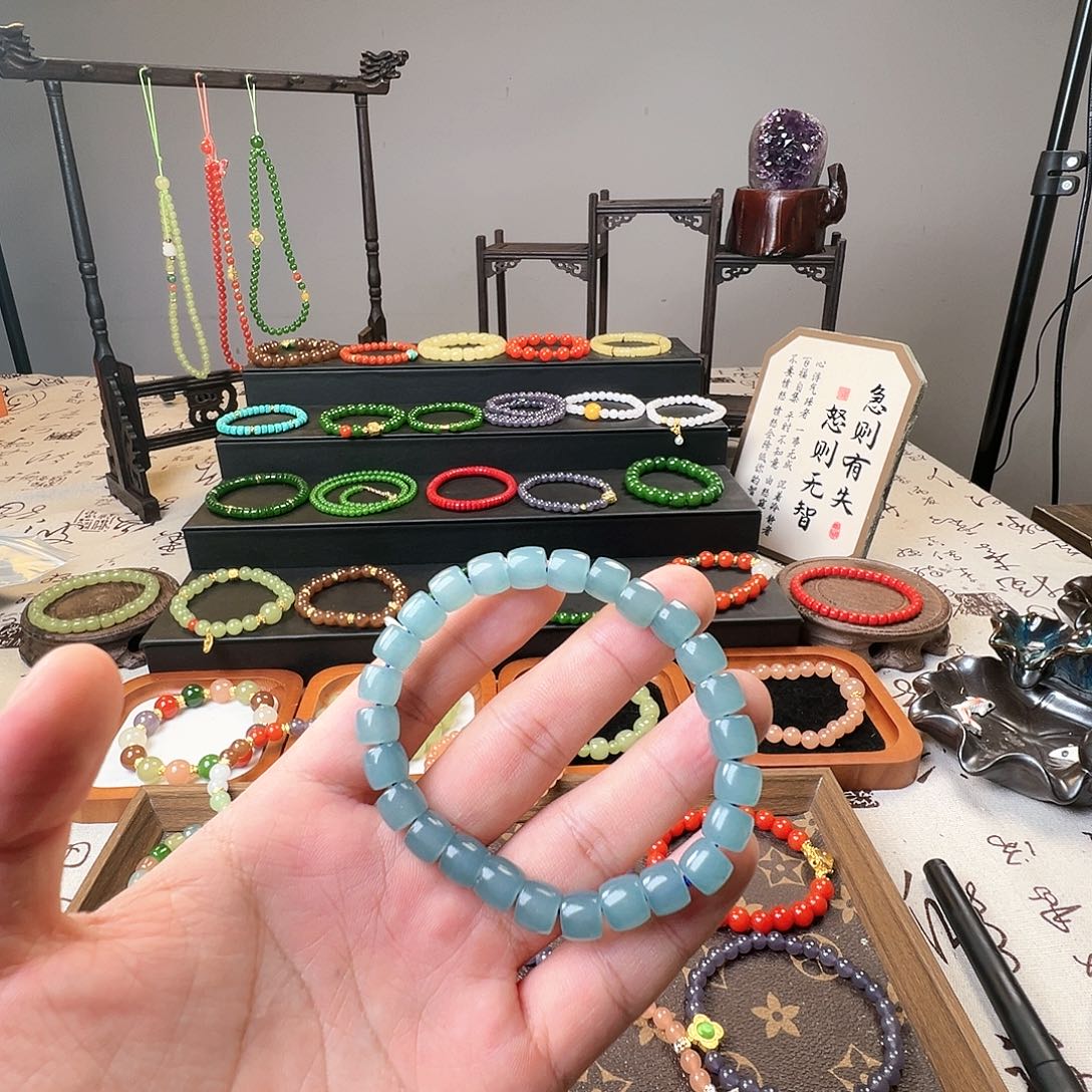 翡翠未镶嵌手链直切手串
