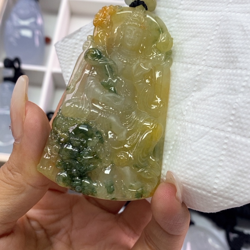 【闪购商品】翡翠颈饰未镶嵌莱****店翡翠