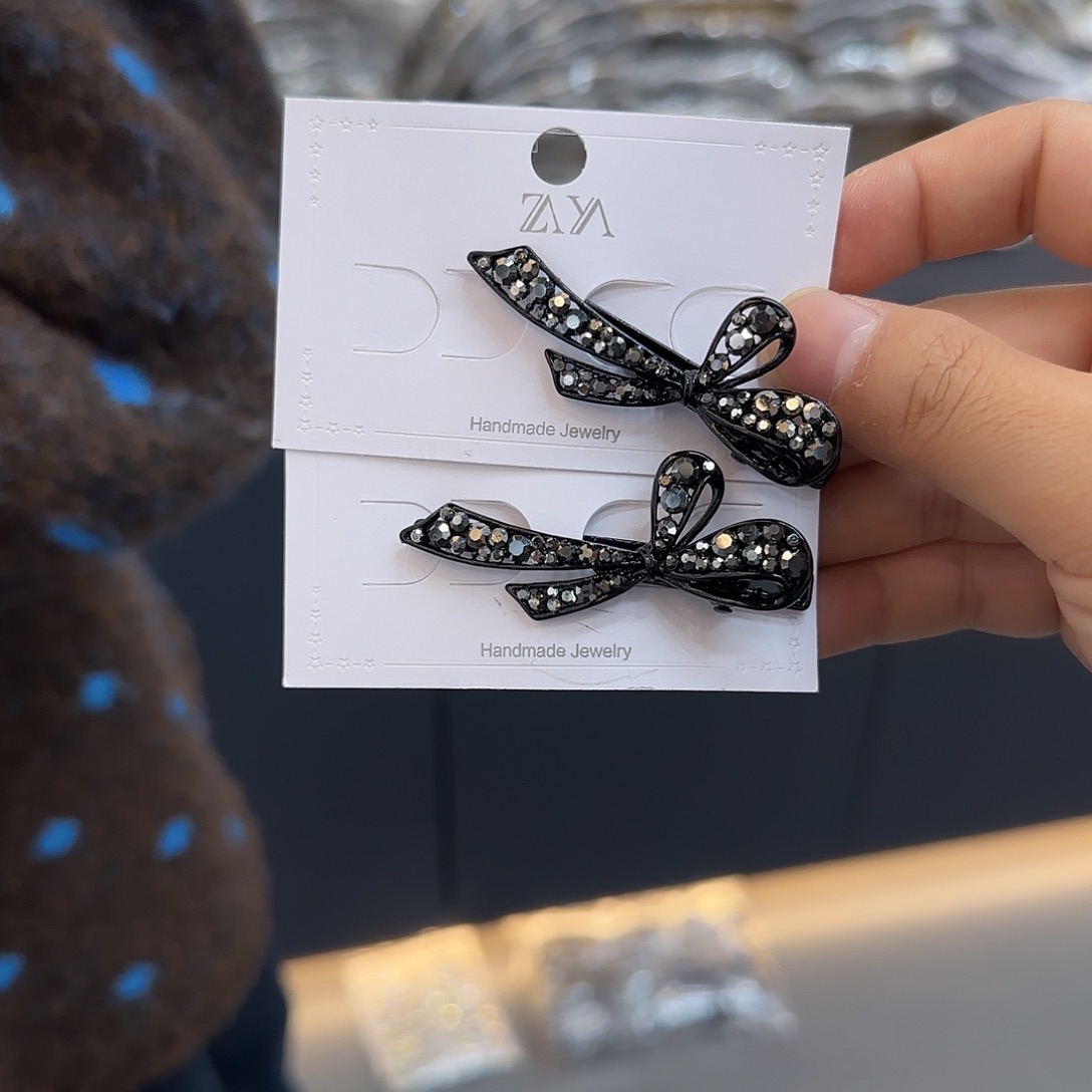 布艺非金属H10黑色蝴蝶结压夹2个