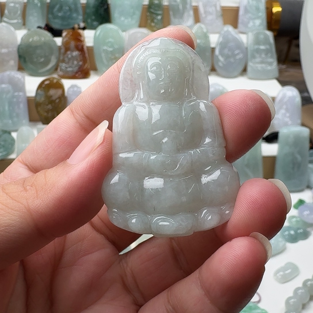 翡翠未镶嵌颈饰37