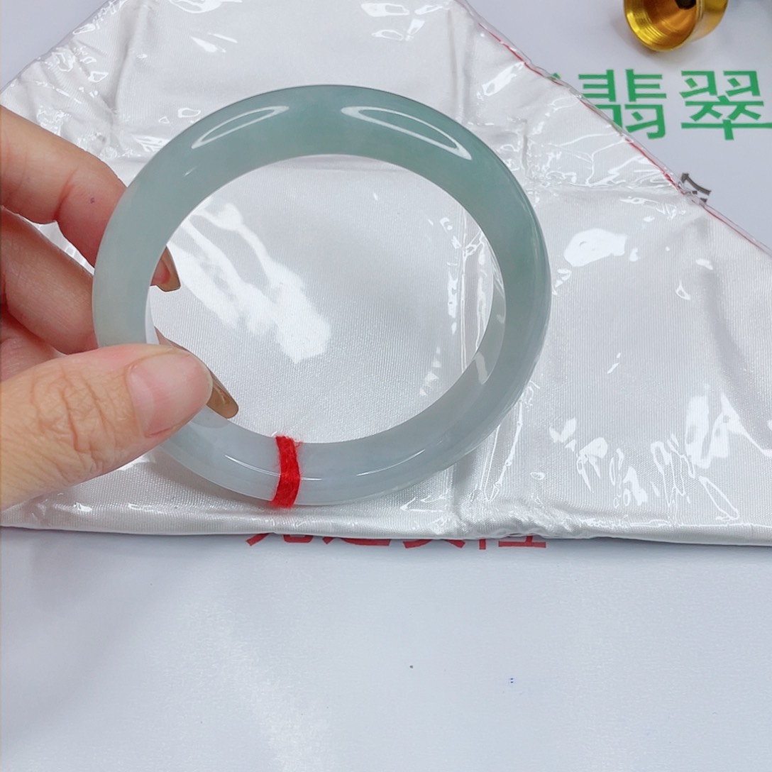 未镶嵌手镯翡翠王*彬