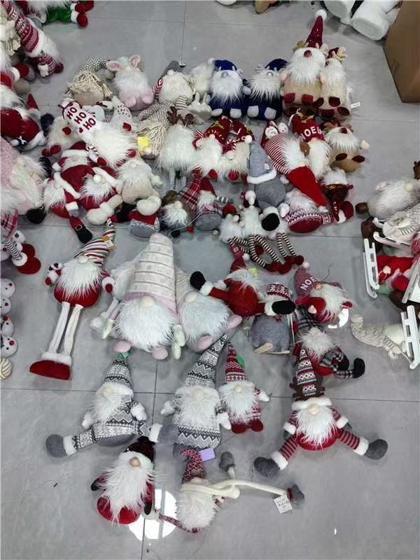 中古玩偶 默认微瑕（不退不换，介意勿拍）地精圣诞老人麋鹿雪人小丑