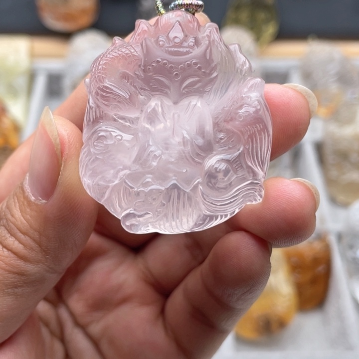 颈饰未镶嵌水晶    