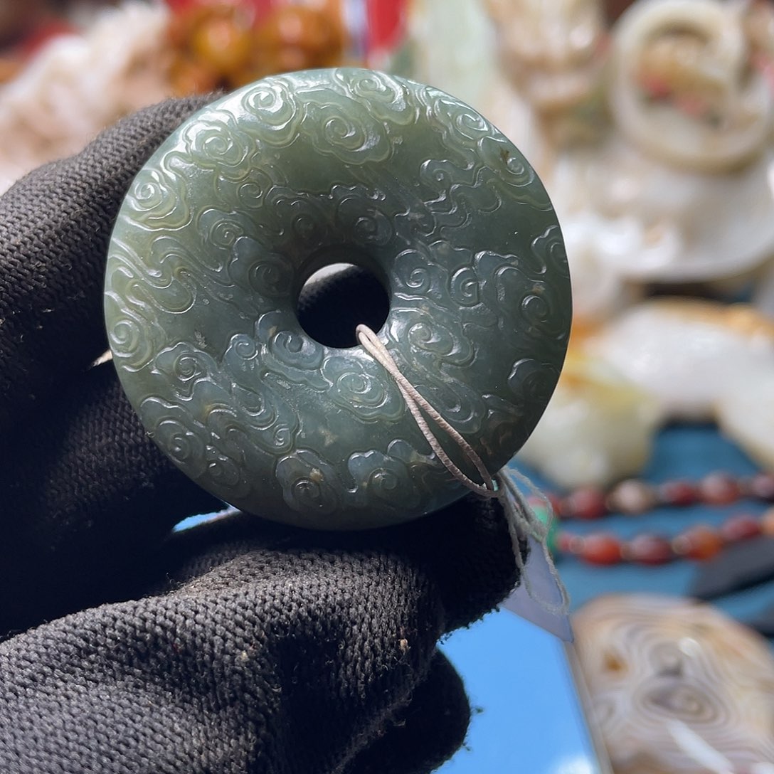 和田玉（糖玉）未镶嵌颈饰