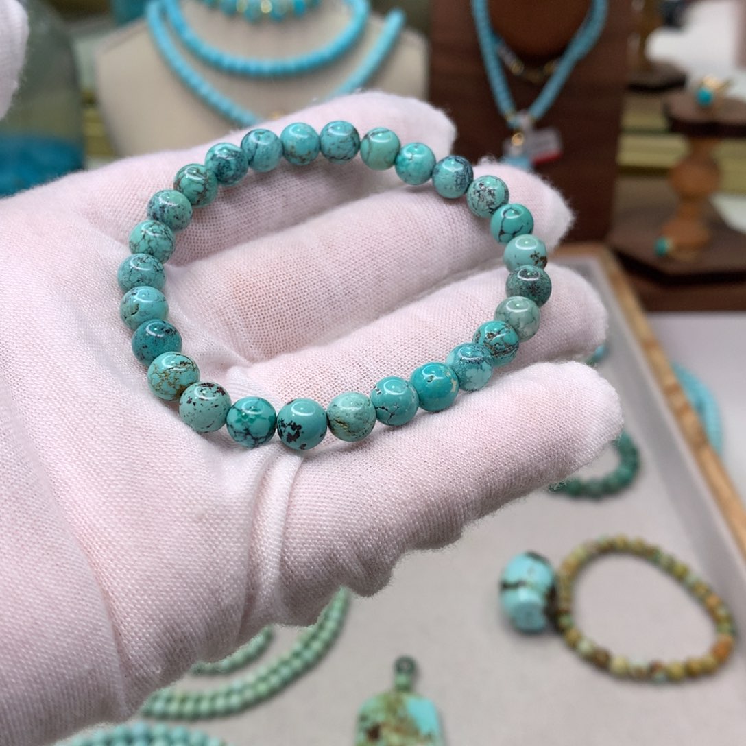 绿松石配饰未镶嵌