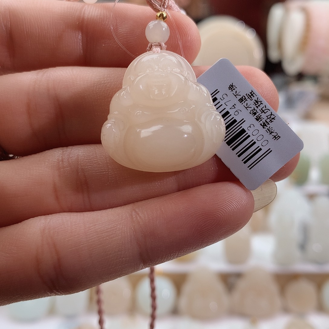 和田玉颈饰未镶嵌…****…