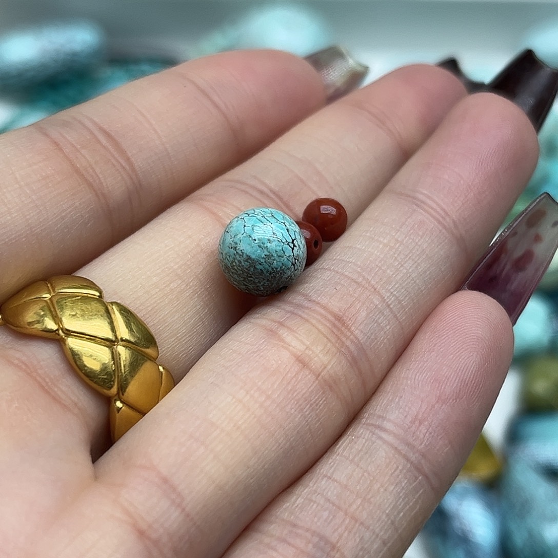 南红玛瑙未镶嵌珠宝奇石