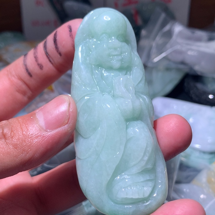 翡翠未镶嵌颈饰保真天然a货翡翠