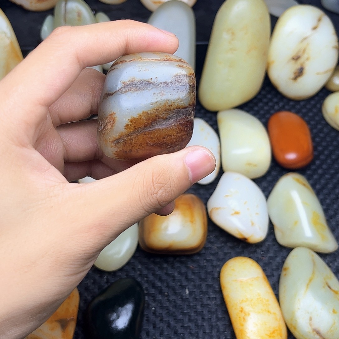 未镶嵌和田玉挂件