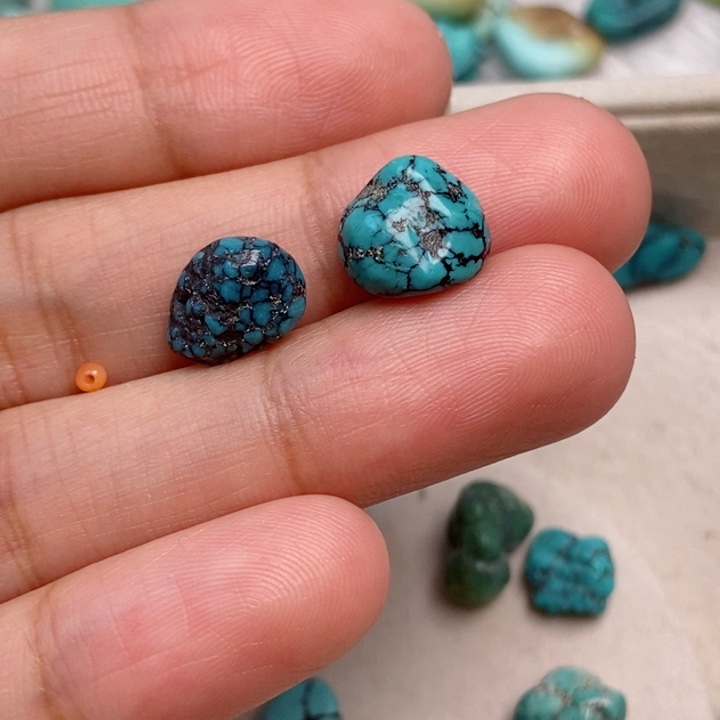 ***南红玛瑙未镶嵌珠宝奇石