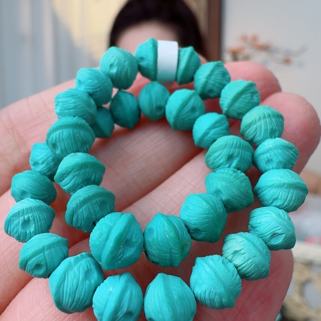 未镶嵌绿松石珠宝奇石