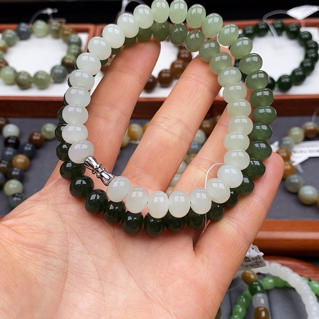 和田玉手链未镶嵌