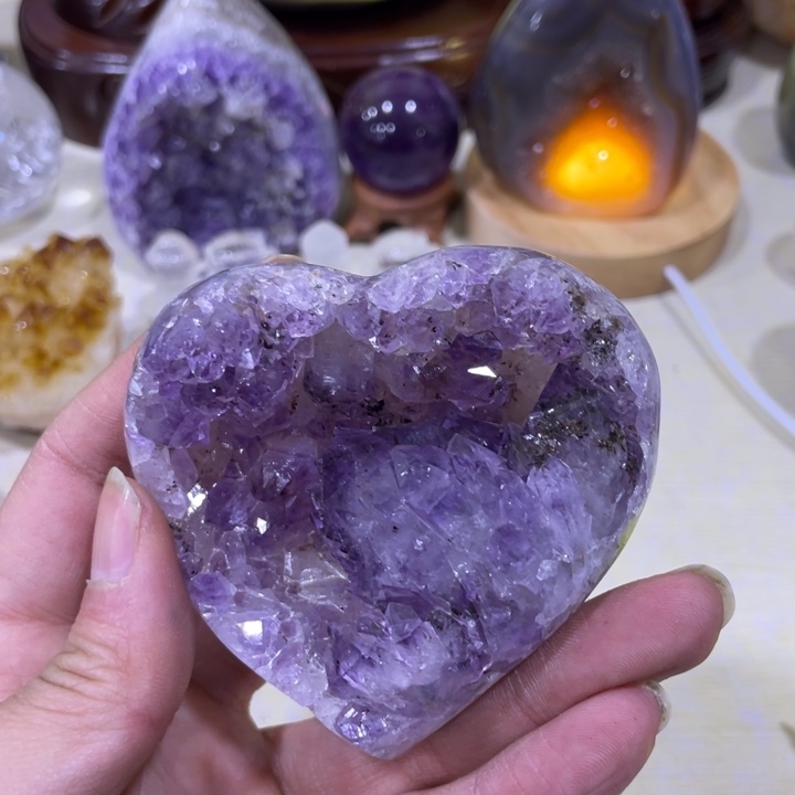 紫晶恐龙蛋未镶嵌