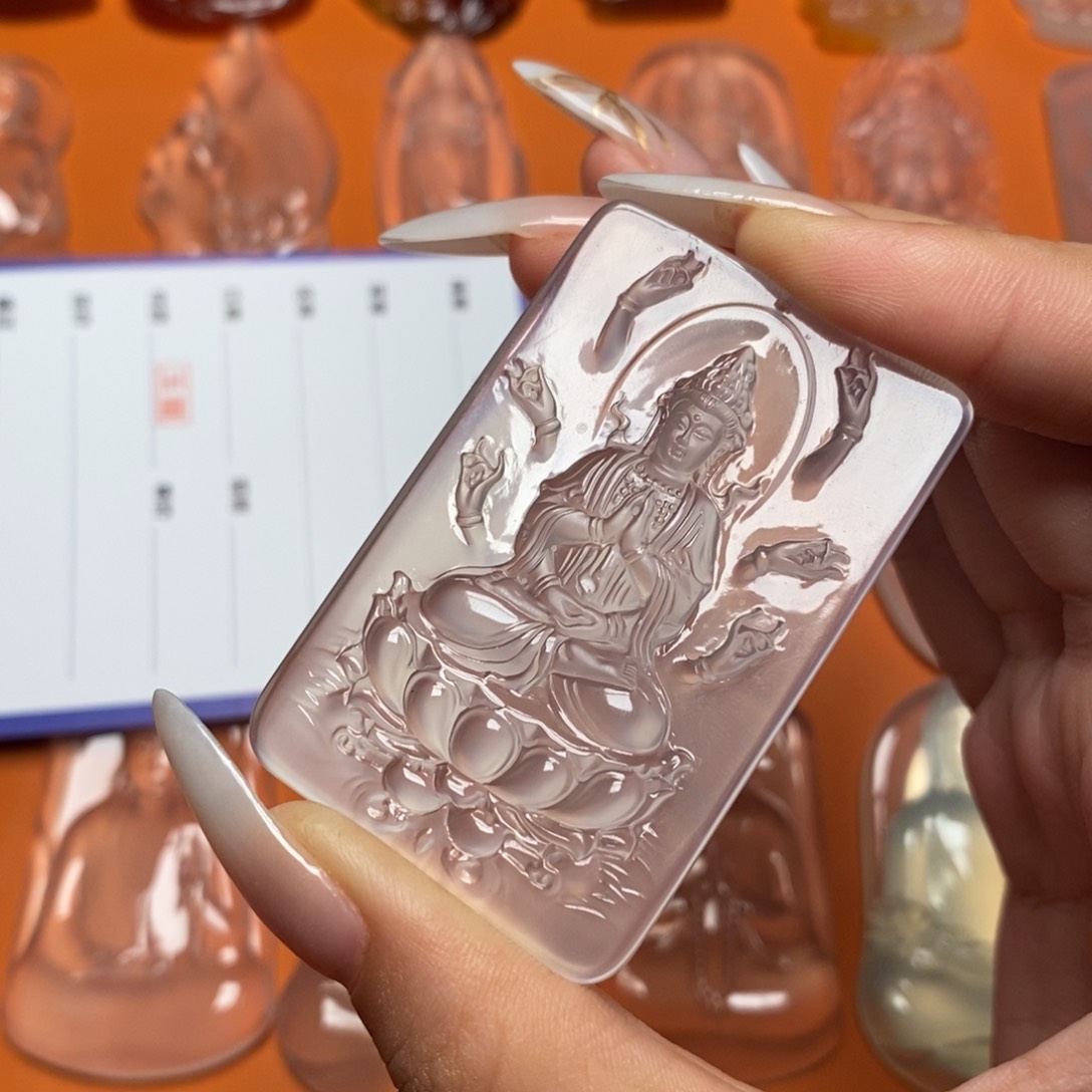 玛瑙/玉髓吊坠未镶嵌爱****人