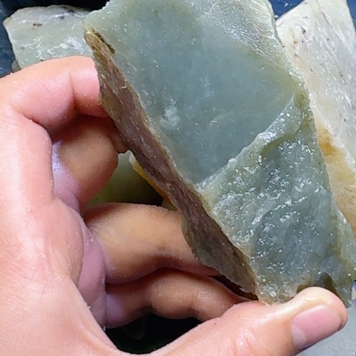 和田玉未镶嵌珠宝半成品