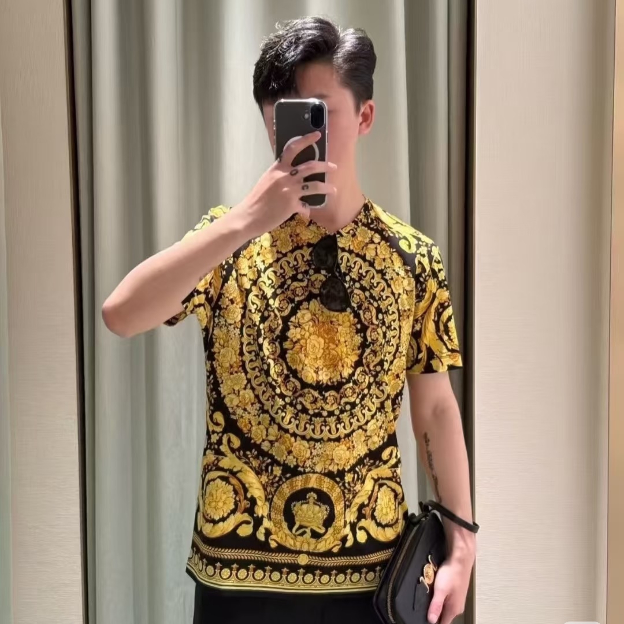 未使用 VERSACE/范思哲 范思哲男士新款潮流夏季时尚巴洛克T恤