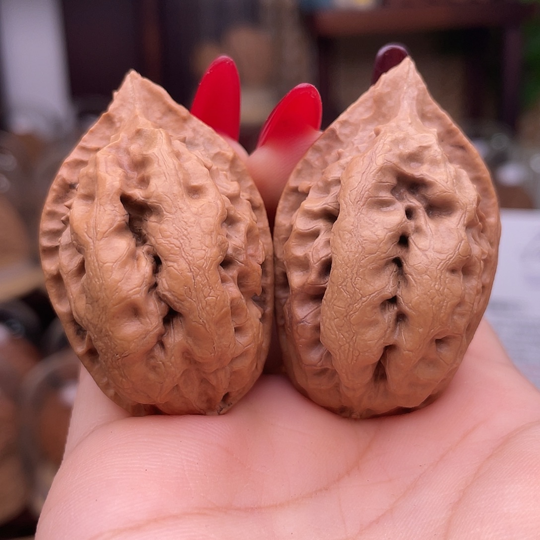 吊坠文玩核桃霸王筋