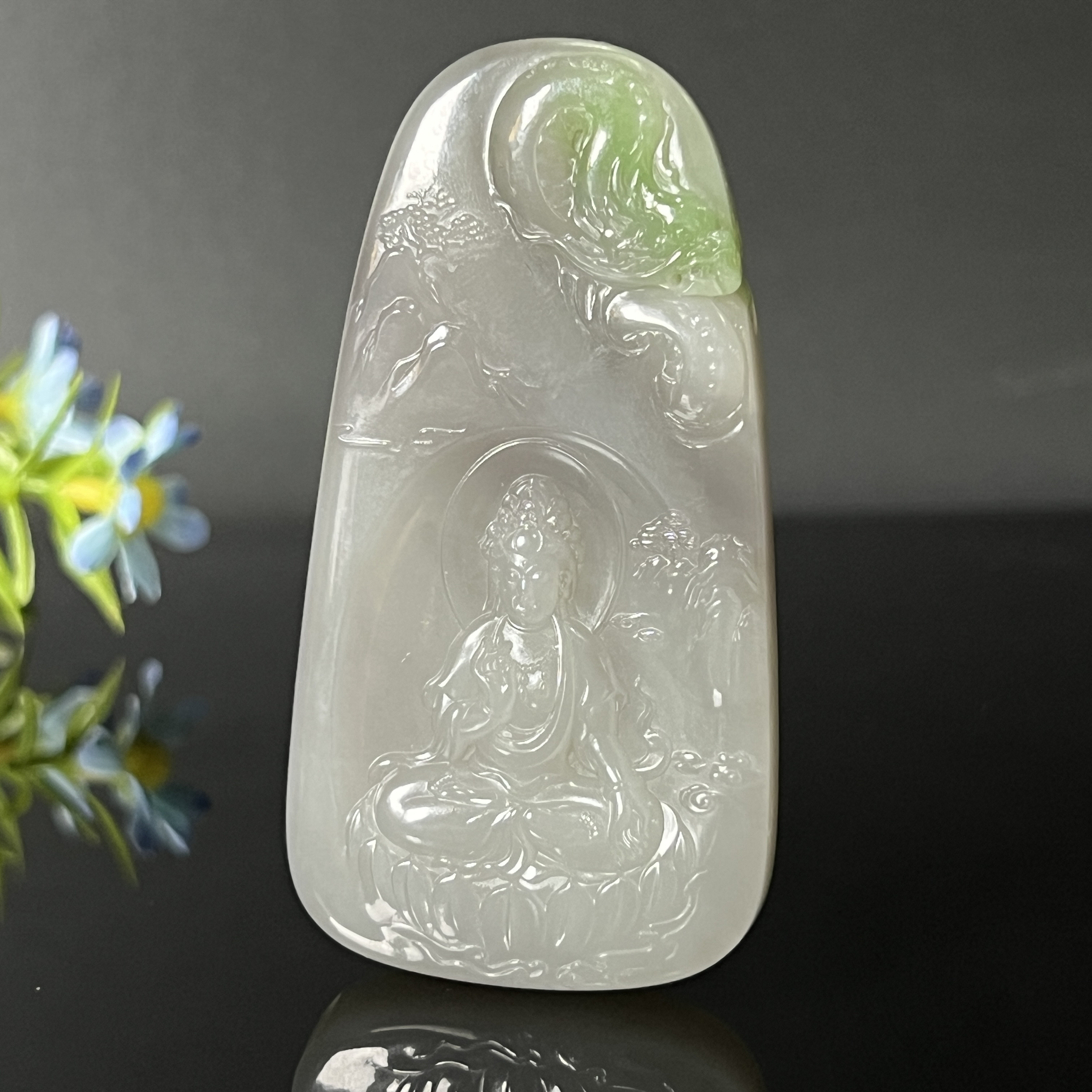 1217GC8827和田玉挂件