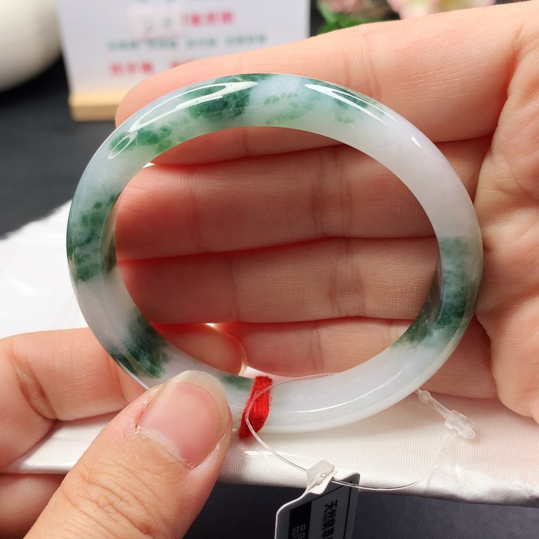 未镶嵌手镯（贵妃镯）翡翠10