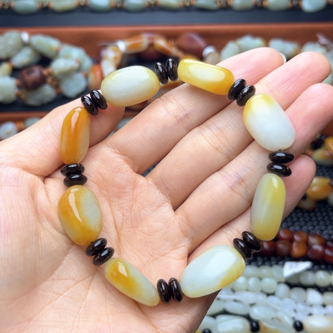 和田玉手链未镶嵌