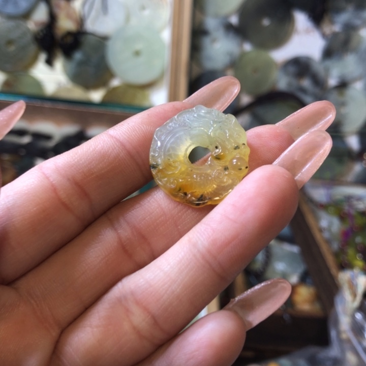 岫玉岫玉挂件未镶嵌