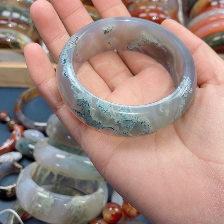 【闪购商品】玛瑙/玉髓手镯未镶嵌?**子58