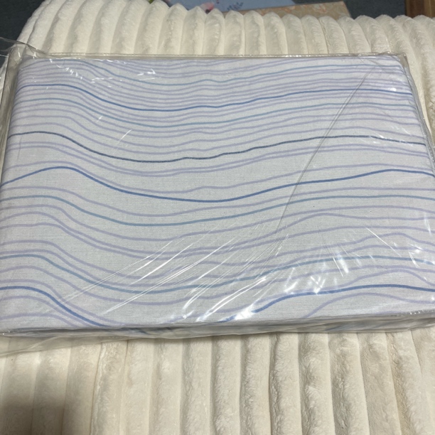 《小银》蓝色海浪纹全棉四件套