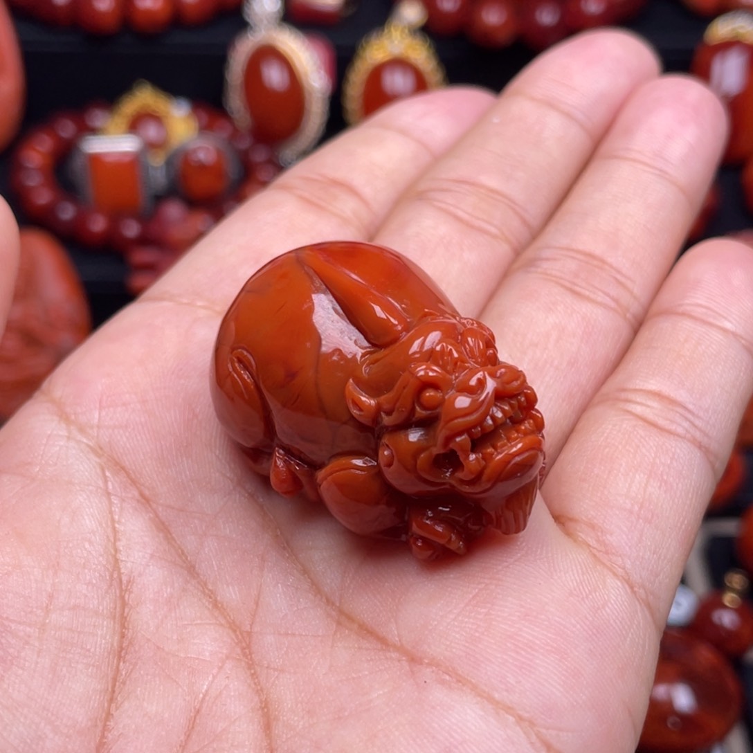 南红玛瑙珠宝奇石未镶嵌吊坠